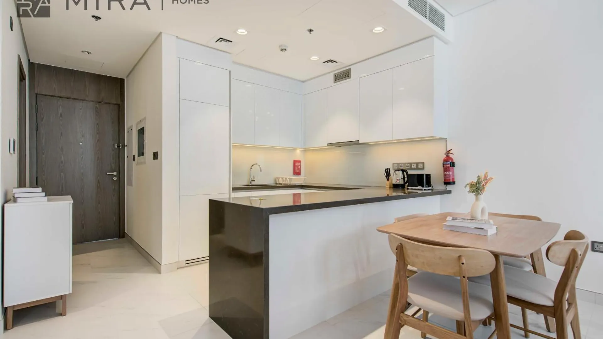 Apartment Mira Holiday Homes - Luxury 1 Bedroom In District One Dubai