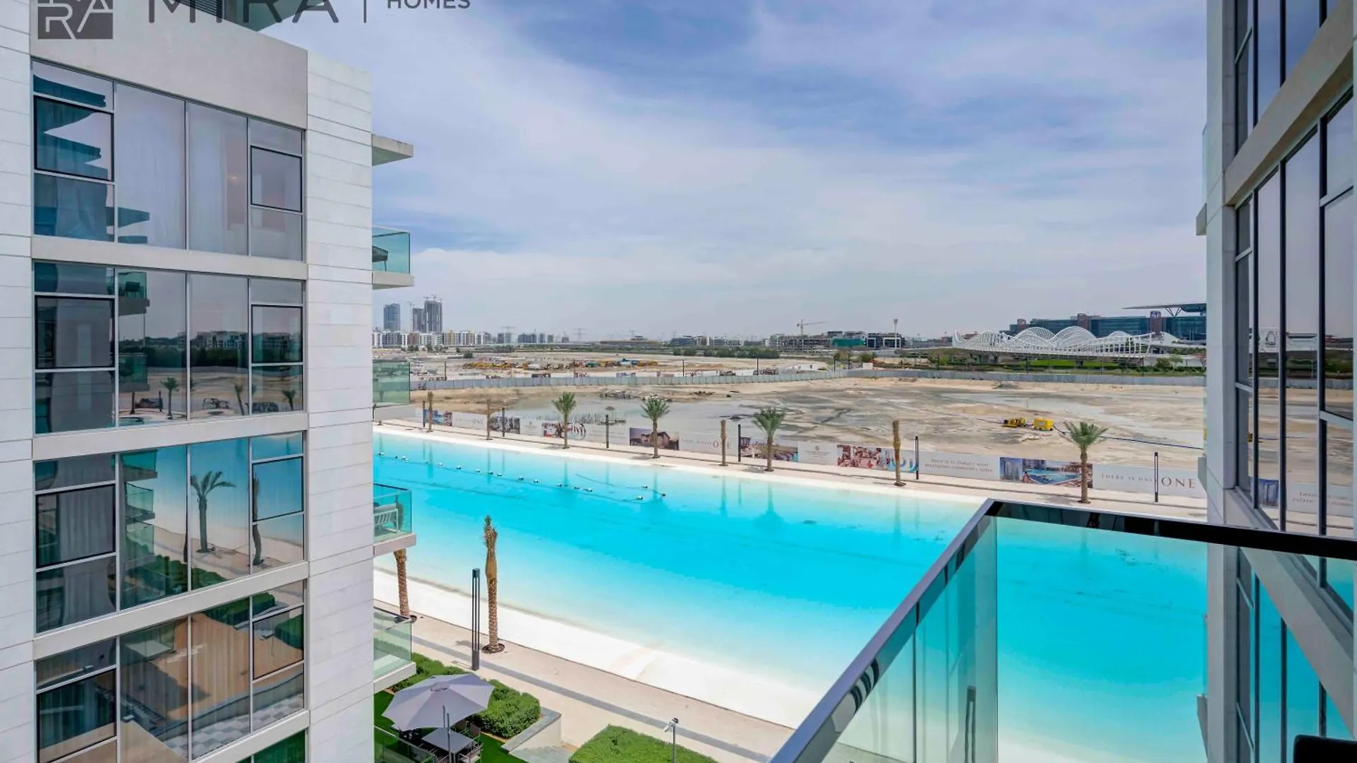 Mira Holiday Homes - Luxury 1 Bedroom In District One Dubai Apartment