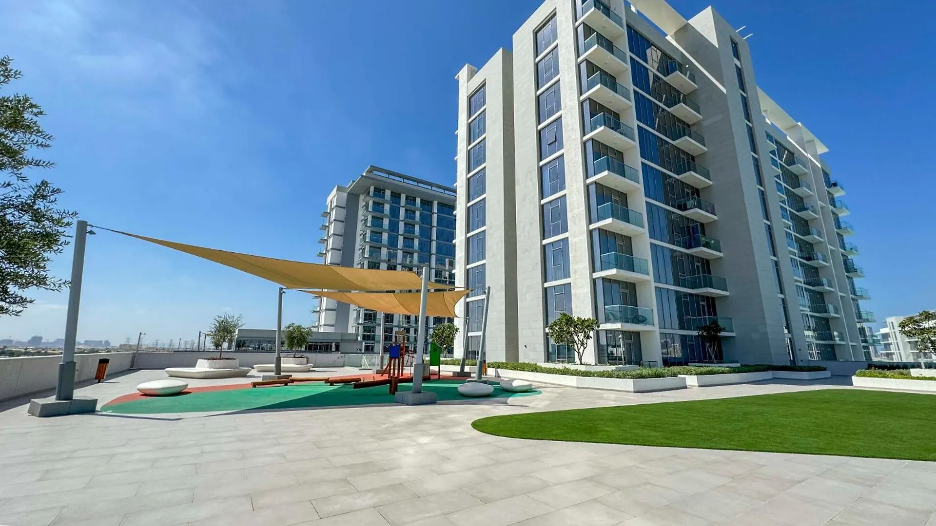 Apartment Mira Holiday Homes - Luxury 1 Bedroom In District One Dubai